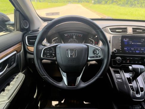 Used 2017 Honda CR-V Touring image 10