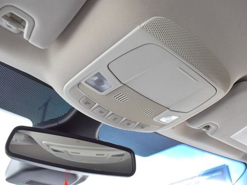 Used 2019 Ford Edge SEL FWD image 15
