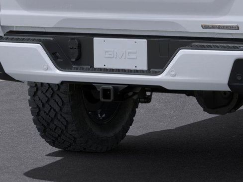 New 2025 GMC Canyon Elevation w/ Convenience Package image 43