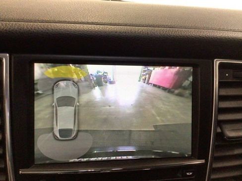 Used 2012 Porsche Panamera S image 27