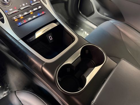 Used 2019 Lincoln Nautilus Reserve image 27