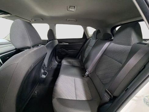 Used 2024 Kia Seltos LX AWD/4WD image 24
