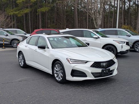 Used 2022 Acura TLX image 3