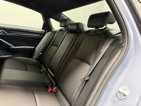 Used 2022 Honda Accord Sport image 17