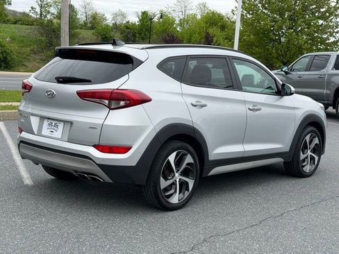 Used 2018 Hyundai Tucson Value AWD/4WD image 15