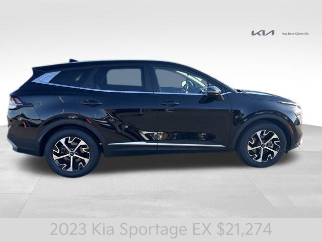 Certified 2023 Kia Sportage EX FWD image 9