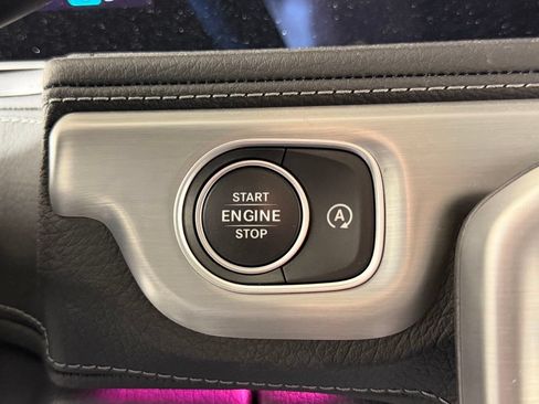 Used 2025 Mercedes-Benz G 63 AMG 4MATIC image 35