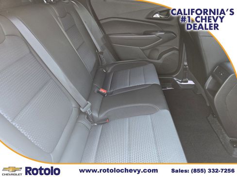 Used 2025 Chevrolet Trax LT w/ LPO, Blackout Package FWD image 13