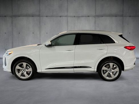 New 2025 Audi Q5 Premium Plus AWD/4WD image 2