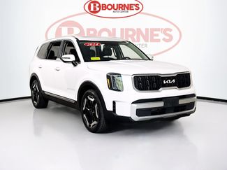 Used 2024 Kia Telluride EX w/ EX Captain's Chair Package AWD/4WD video 1