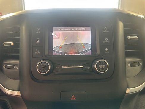 Used 2021 RAM 1500 Big Horn image 19