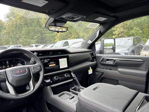 New 2026 GMC Sierra 3500 AT4 w/ AT4 Premium Plus Package image 15