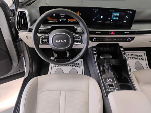 Used 2025 Kia Sorento S w/ Panoramic Sunroof Package FWD image 57