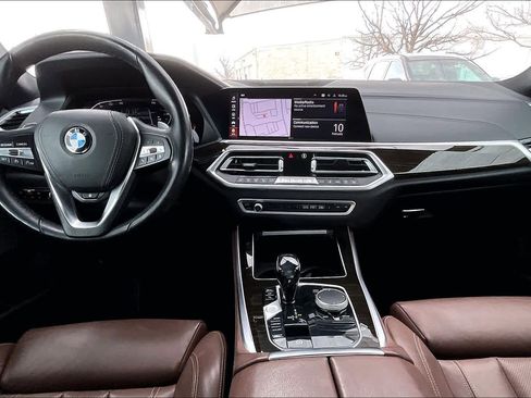 Used 2021 BMW X5 sDrive40i w/ Premium Package image 16