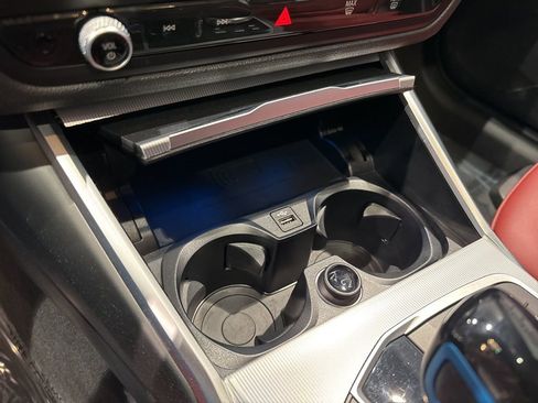 Used 2023 BMW i4 eDrive35 w/ Premium Package image 19