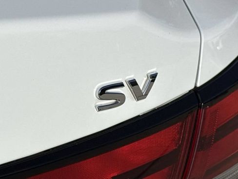 Used 2023 Nissan Sentra SV FWD image 14