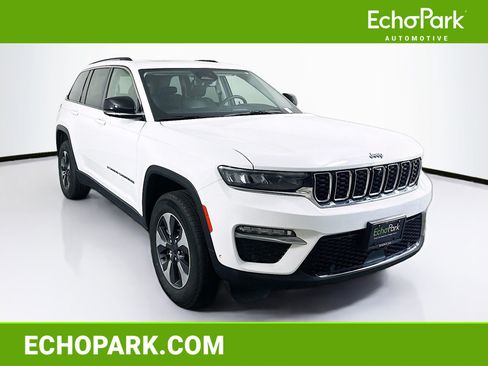 Used 2022 Jeep Grand Cherokee Limited 4xe w/ Luxury Tech Group II AWD/4WD image 1