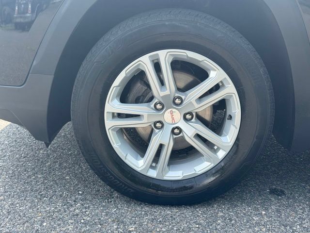 Certified 2024 GMC Terrain SLE w/ Driver Convenience Package AWD/4WD image 10