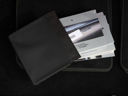 Used 2024 Ferrari Purosangue image 25