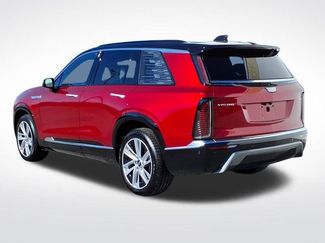 New 2026 Cadillac Vistiq Luxury video 4