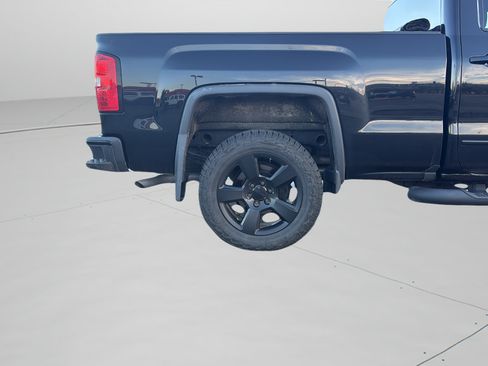 Used 2017 GMC Sierra 1500 SLE w/ Elevation Edition AWD/4WD image 17
