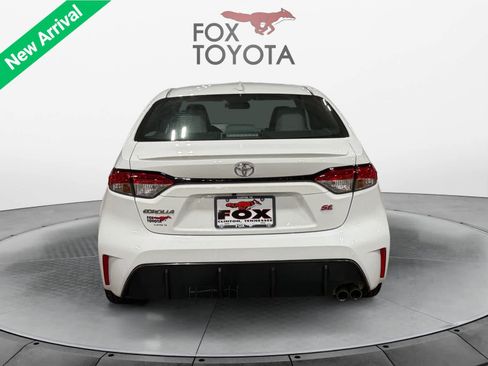 Used 2023 Toyota Corolla SE w/ SE Premium Package FWD image 5