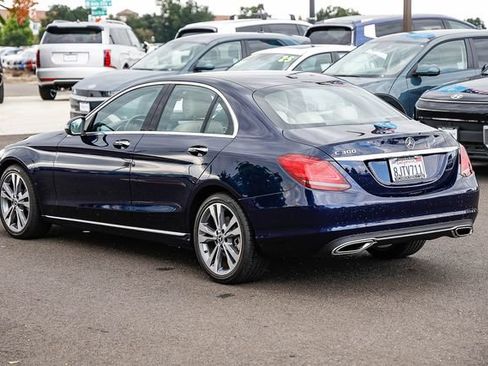 Used 2019 Mercedes-Benz C 300 Sedan image 2