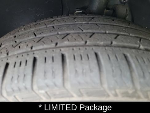 Used 2023 Hyundai Santa Fe Limited AWD/4WD image 11