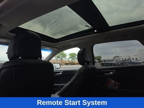 Used 2015 Ford Edge Titanium w/ Equipment Group 302A AWD/4WD image 8