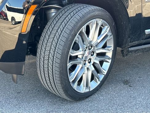 New 2026 GMC Yukon XL Denali w/ Denali Reserve Package image 26