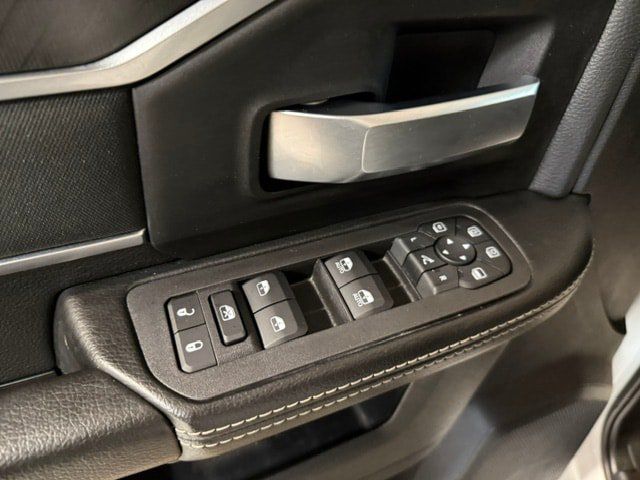 Used 2025 RAM 2500 Big Horn AWD/4WD image 44