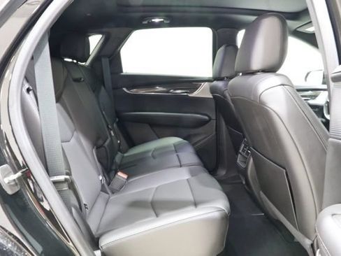 Used 2022 Cadillac XT5 Sportv w/ Technology Package AWD/4WD image 34