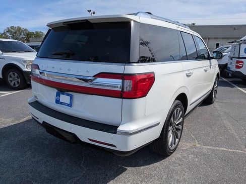 Certified 2021 Lincoln Navigator Reserve AWD/4WD image 4