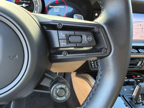 Certified 2022 Porsche 911 Turbo S image 31