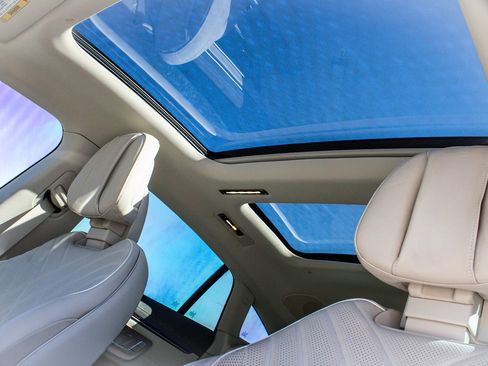 Used 2022 Mercedes-Benz EQS 450+ Sedan image 17