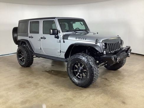 Used 2017 Jeep Wrangler Unlimited Sport AWD/4WD image 5