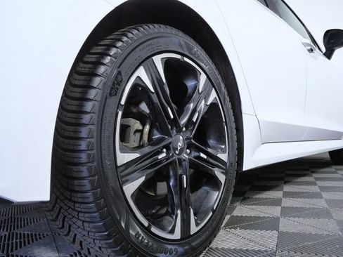 Used 2022 Kia K5 GT-Line AWD/4WD image 8