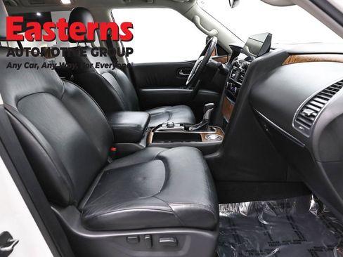 Used 2024 Nissan Armada SL w/ Captain's Chairs Package image 29
