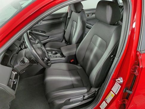 Used 2023 Honda Civic Sport image 14