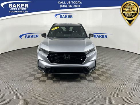 Used 2023 Honda CR-V Sport image 3