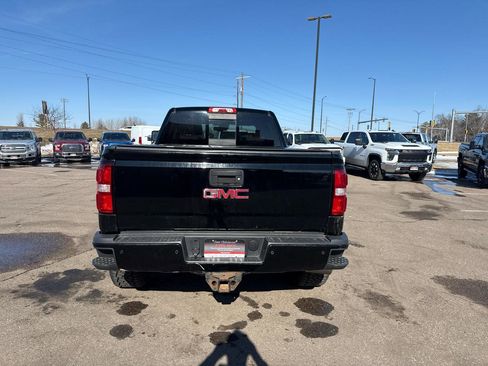 Used 2016 GMC Sierra 2500 Denali w/ Duramax Plus Package image 4