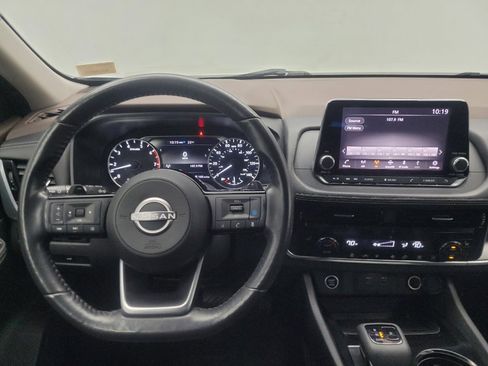 Used 2022 Nissan Rogue SV w/ SV Premium Package image 22