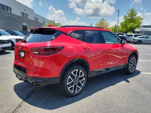 Used 2023 Chevrolet Blazer RS FWD image 4