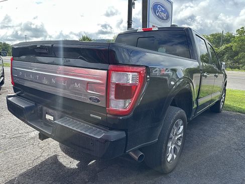 Used 2023 Ford F150 Platinum AWD/4WD image 2