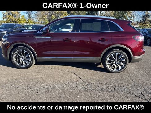 Certified 2021 Lincoln Nautilus Reserve w/ Cargo Utility Package image 2