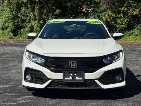 Used 2018 Honda Civic EX image 2
