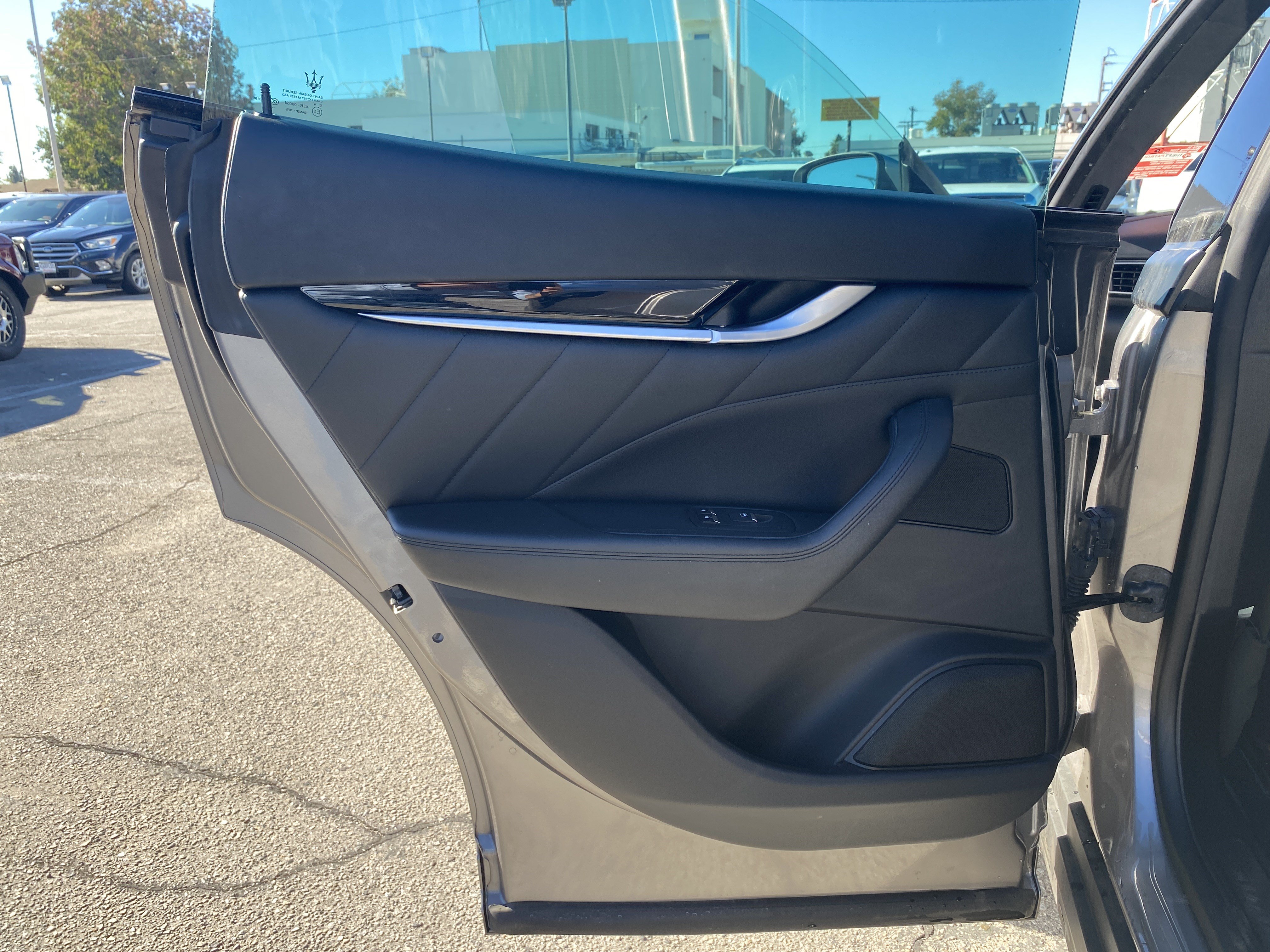 Used 2022 Maserati Levante Modena AWD/4WD image 21