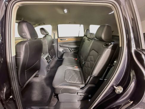 Used 2026 Volkswagen Atlas SE FWD image 25