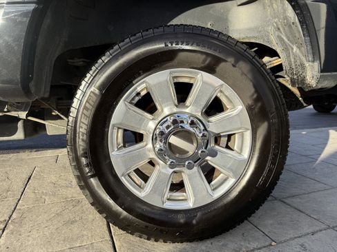 Used 2017 Ford F350 Platinum w/ Platinum Ultimate Package image 26