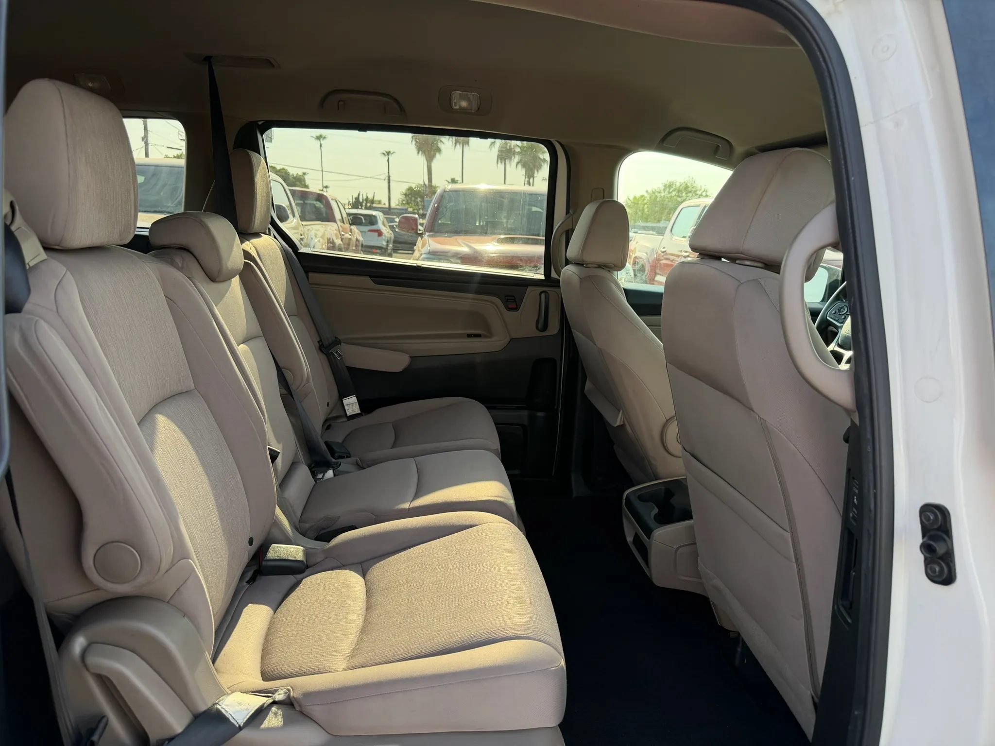 Used 2018 Honda Odyssey EX image 24